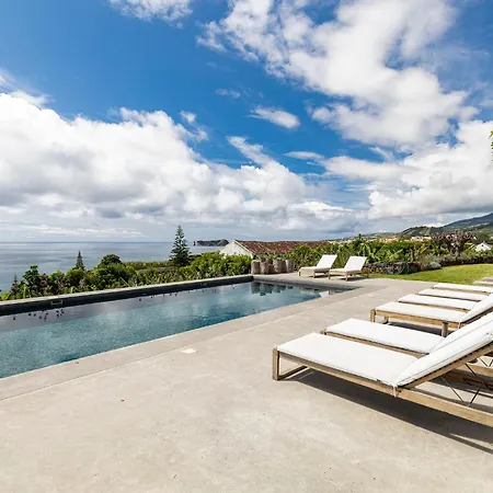 Guava Azores Villa *